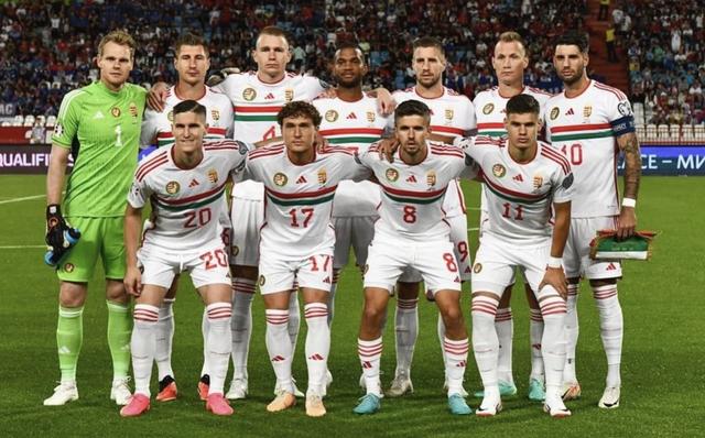 保加利亚国家队全力备战小组赛的简单介绍