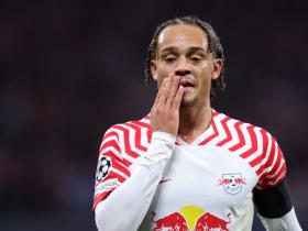 RB莱比锡年度最佳射手获奖，期待更多进球