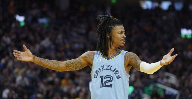 灰熊长时间落后反超，底蕴深厚体现出色实力！的简单介绍