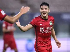 星光狗队终止连胜，又立菸囱封头