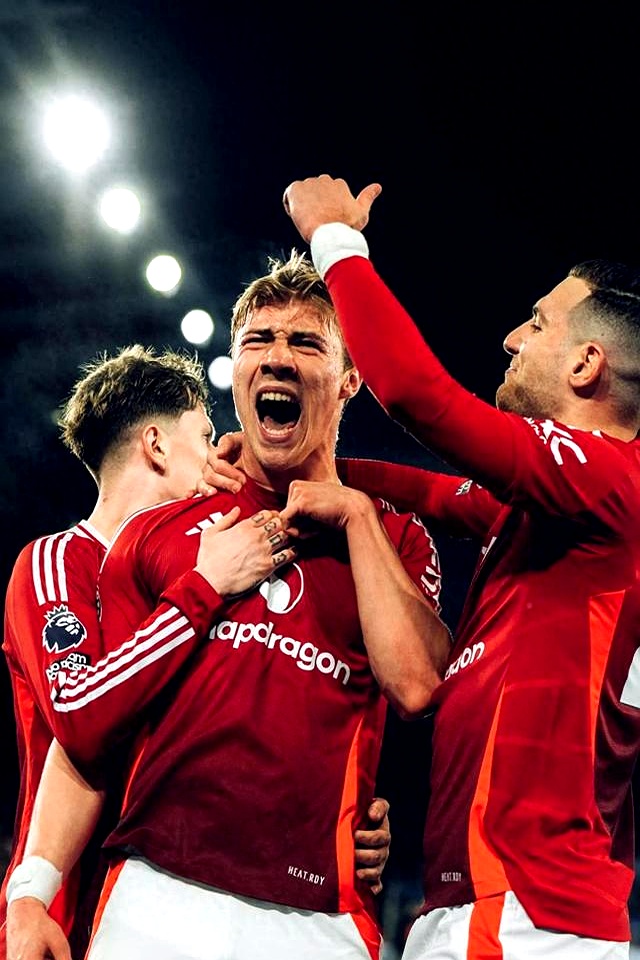 包含精准传球绝佳射门!欧预赛比赛请勿错过的词条 包含精准传球绝佳射门!欧预赛比赛请勿错过的词条