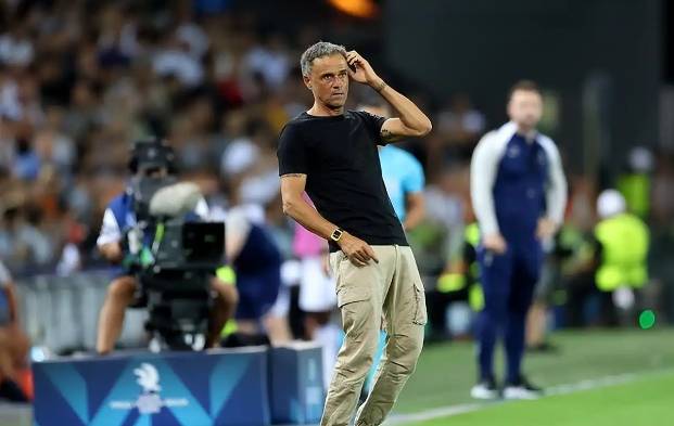 巴黎在困境中求胜求解,寻求逆袭之机 巴黎在困境中求胜求解,寻求逆袭之机