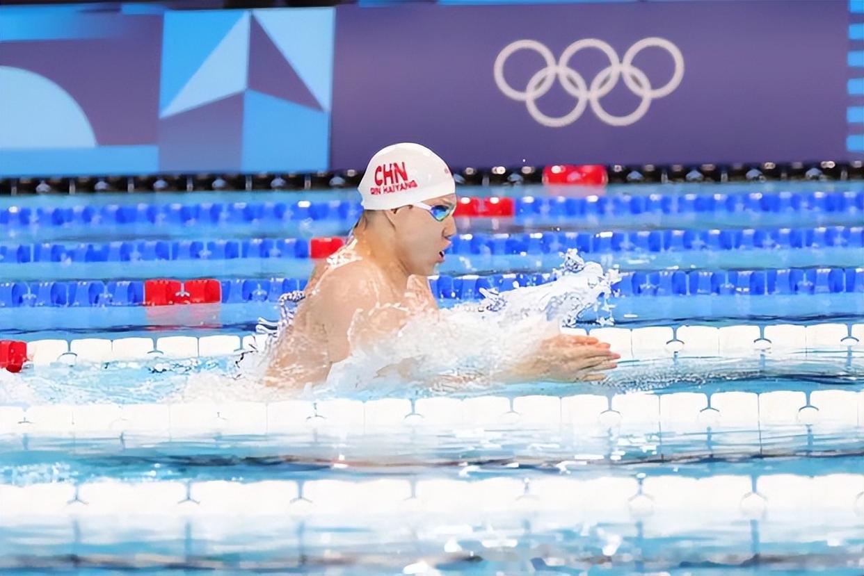 关于亚洲游泳选手闪耀赛场，向金牌发起冲击的信息