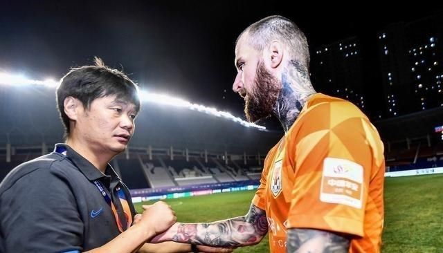 外援合同续约！关键球员留队续约，球队实力再提升