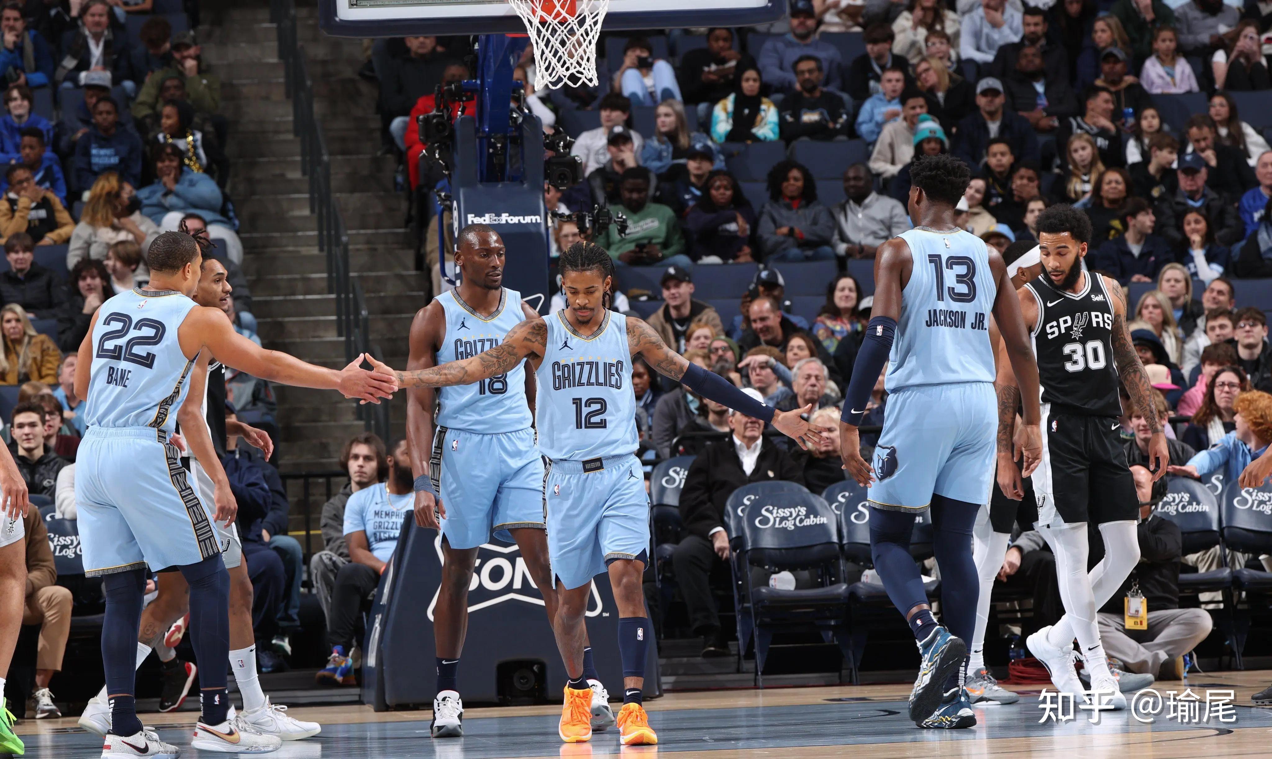 马刺惜败掘金，德罗赞状态下滑