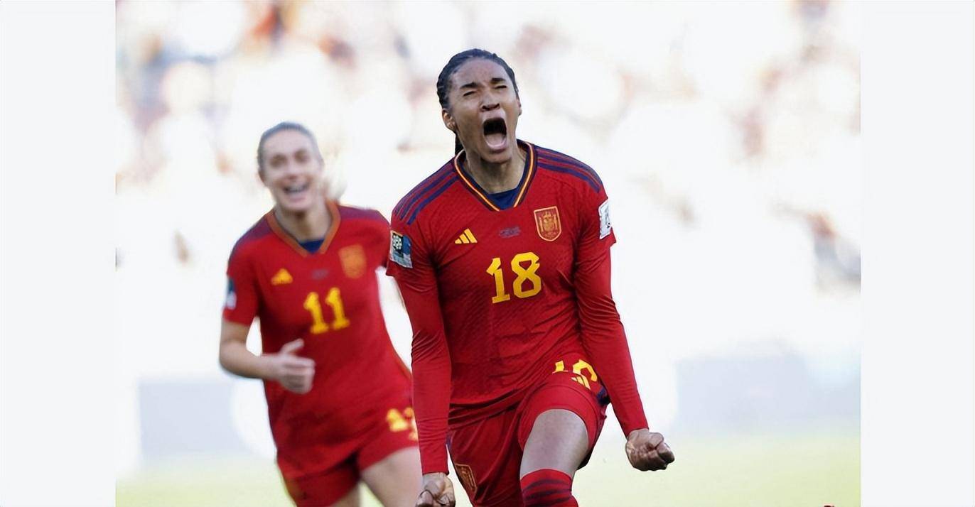 荷兰女足队破门得分夺得冠军 荷兰女足队破门得分夺得冠军